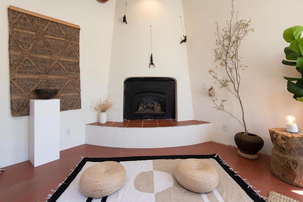 Renovated Lodge - Room 1 With Pool Access Joshua Tree Dış mekan fotoğraf