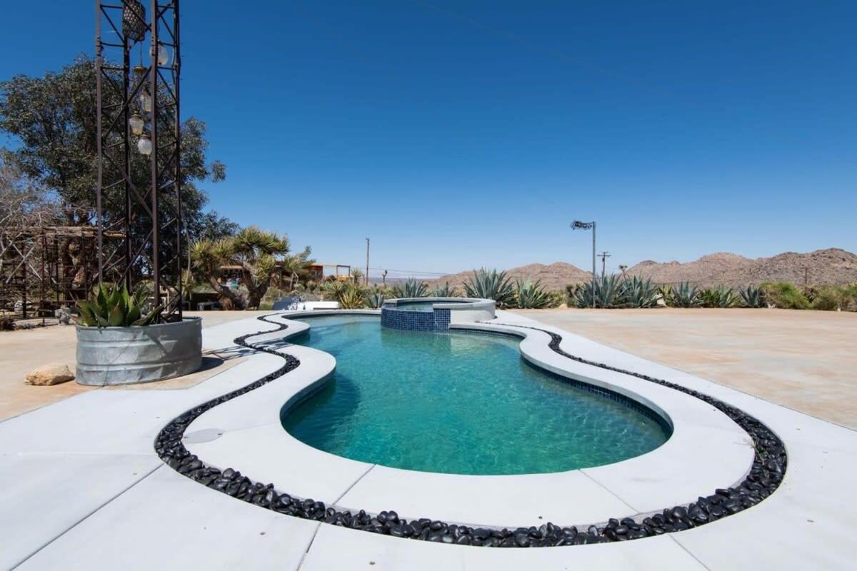 Renovated Lodge - Room 1 With Pool Access Joshua Tree Dış mekan fotoğraf